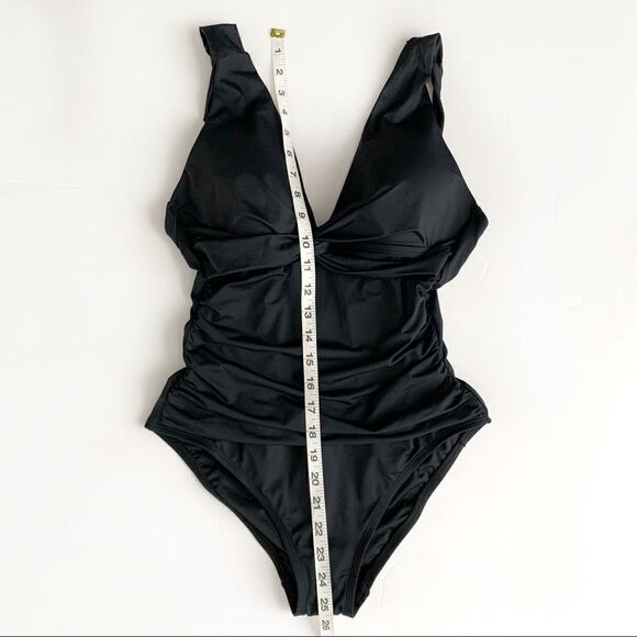 LA BLANCA Island Goddess One Piece Swimsuit! - Picture 2 of 6